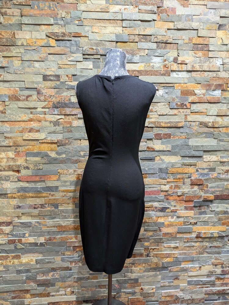 Caché Black Professional Cocktail w/ Key Hole Neck, Size L