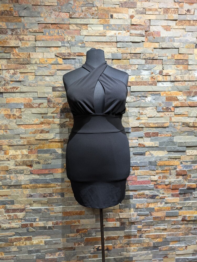 Speechless Black Gathered Cross-Halter Dress, Size XXL
