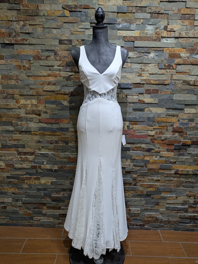 Lulus White Lace Mermaid Gown, Size S