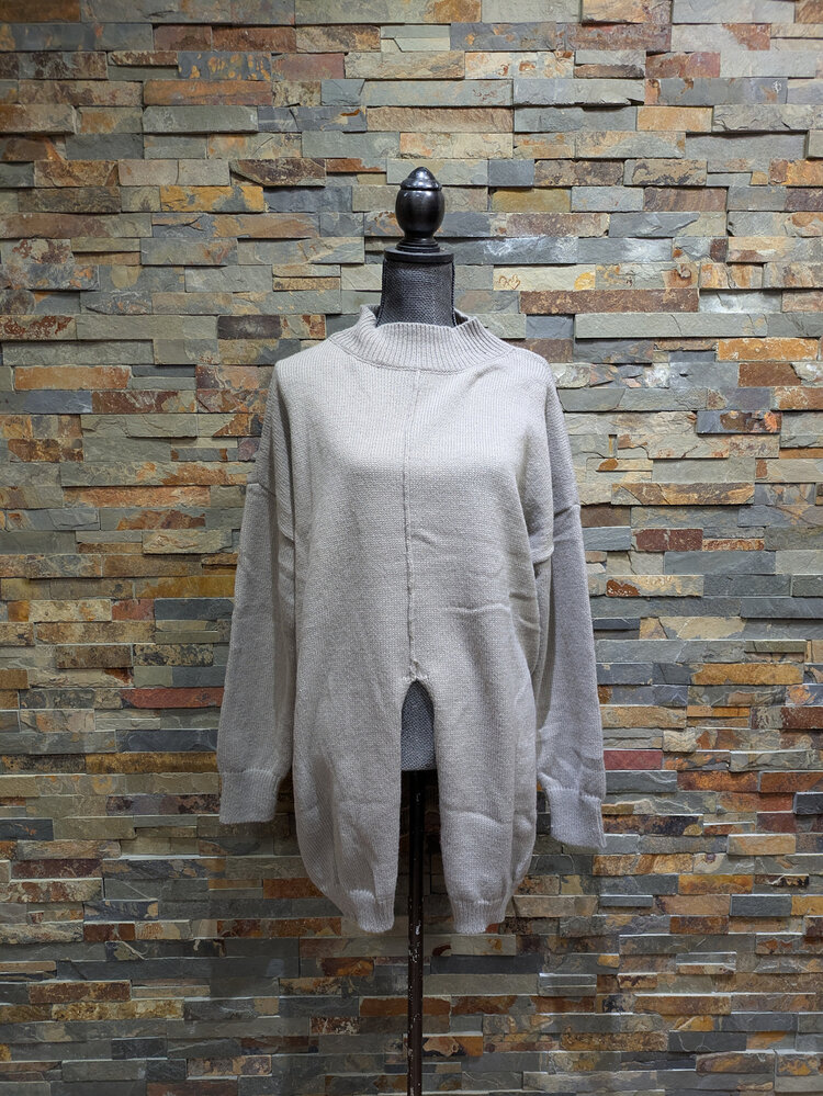 Gray Long Loose Sleeved Sweater, Size XL