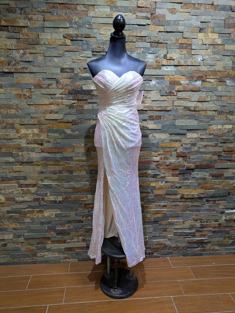 Blondie Nites White Iridescent Strapless Sweetheart Neck gown, Size 0