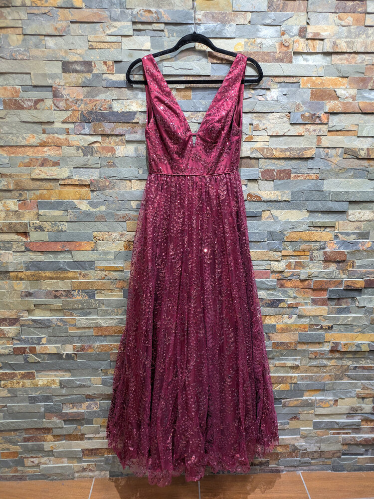 Blondie Nites Maroon Sequin V-Neck Flare Gown, Size 0