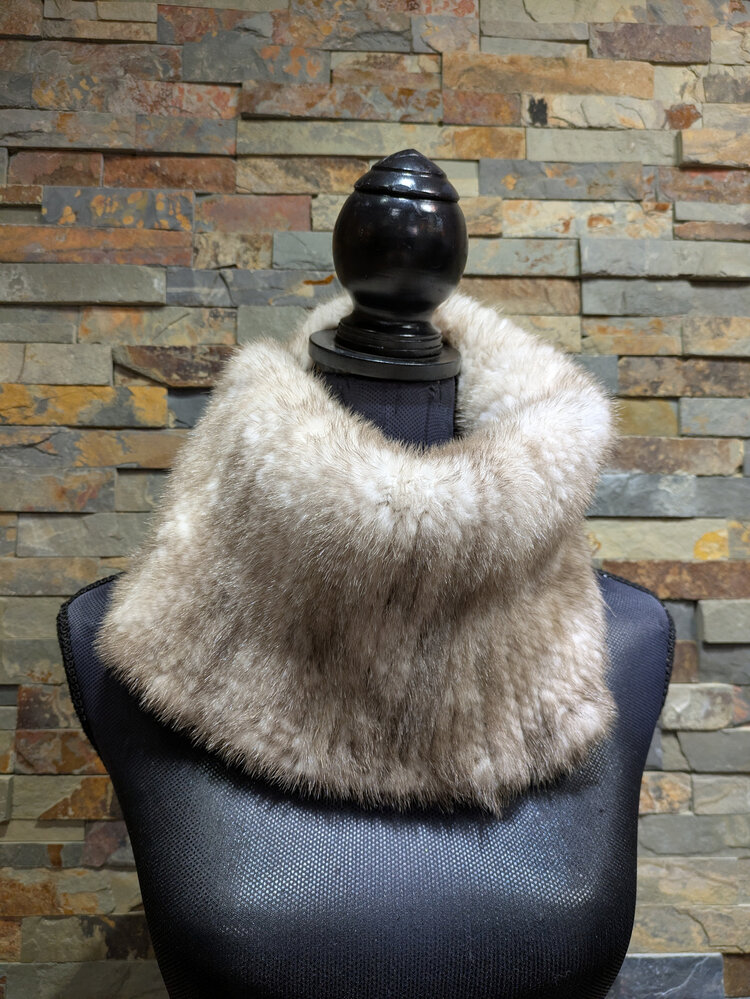 Autumn Haze Knitted Mink Cowl, Size O/S
