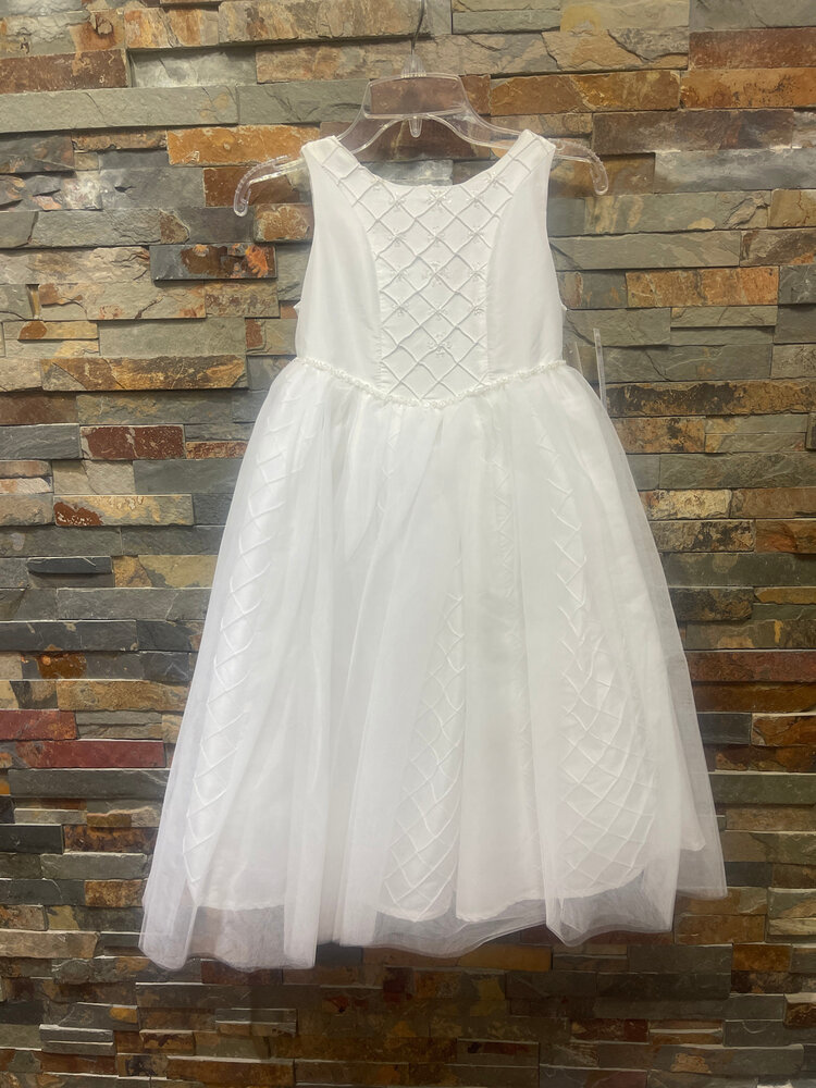 White Sleeveless Dress Beaded with V-Waist, Size 7