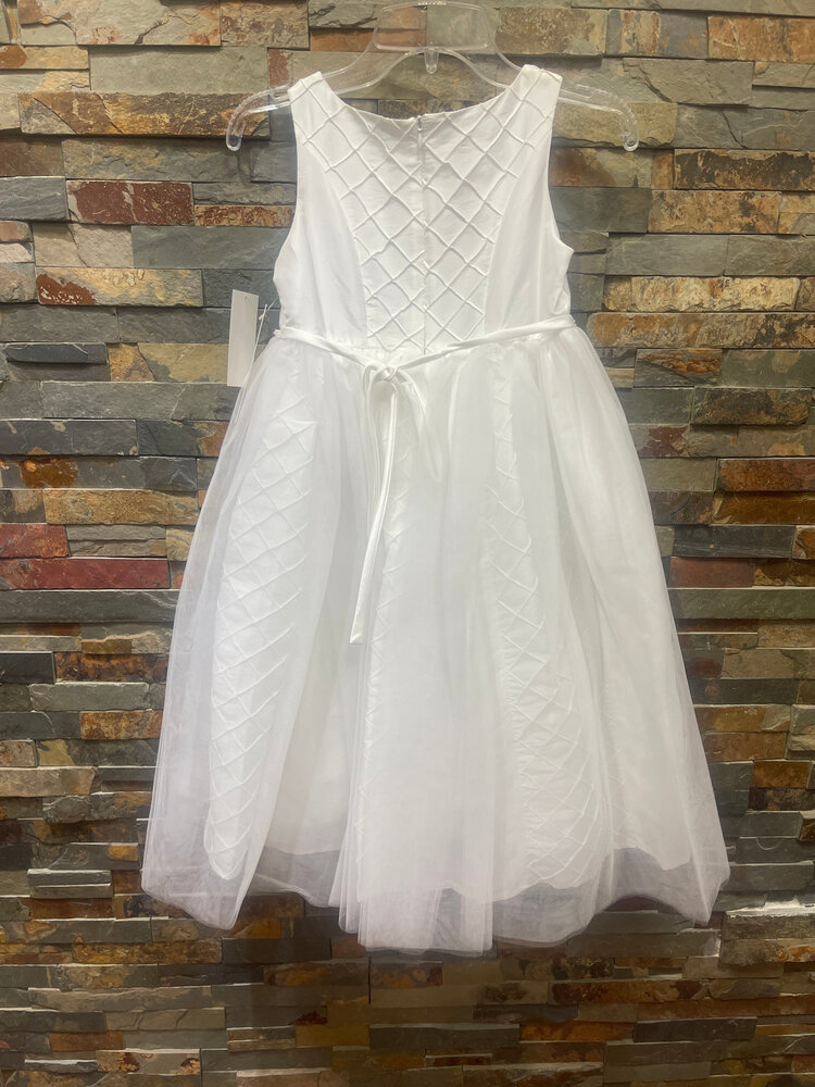 White Sleeveless Dress Beaded with V-Waist, Size 7