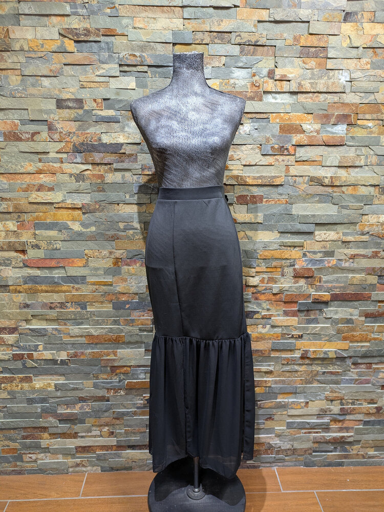 Black Long Skirt, Size 3x