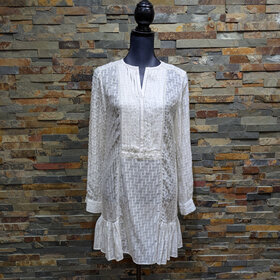 BCBG Max Azria White Casual Beach Dress, Size S