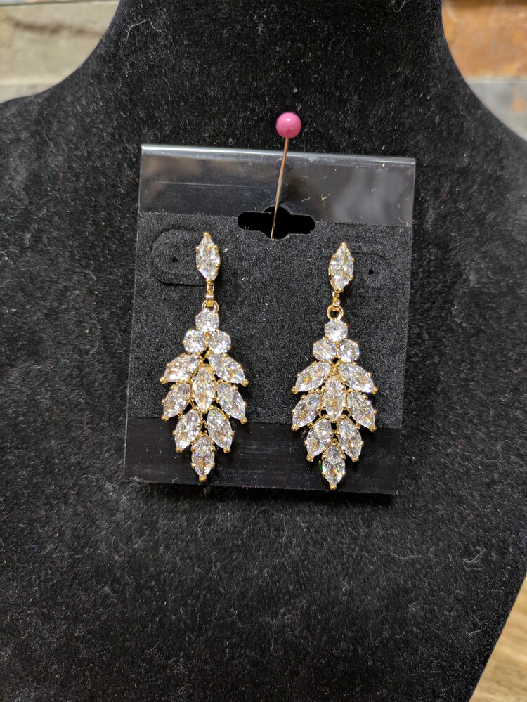 Gold Cluster Drop Earrings
