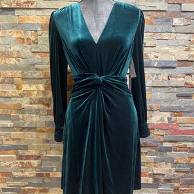Vince Camuto Hunter Green Velvet Ruched Waist Longsleeve Dress with Pockets, Size 8