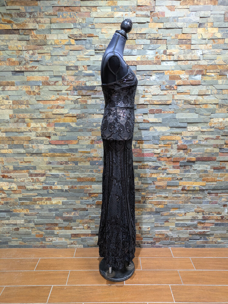 Betsy & Adam Black Sequin Strappy Evening Bodycon Gown, Size 2