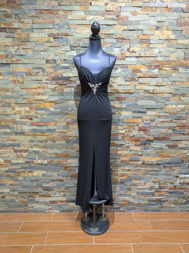 Mac Duggal Black Mac Duggal Beaded Bust Gown, Size 8