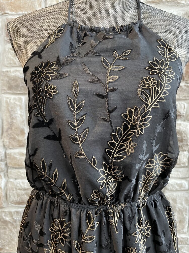 Sadie & Sage Black Metallic Burnout Velvet Dress