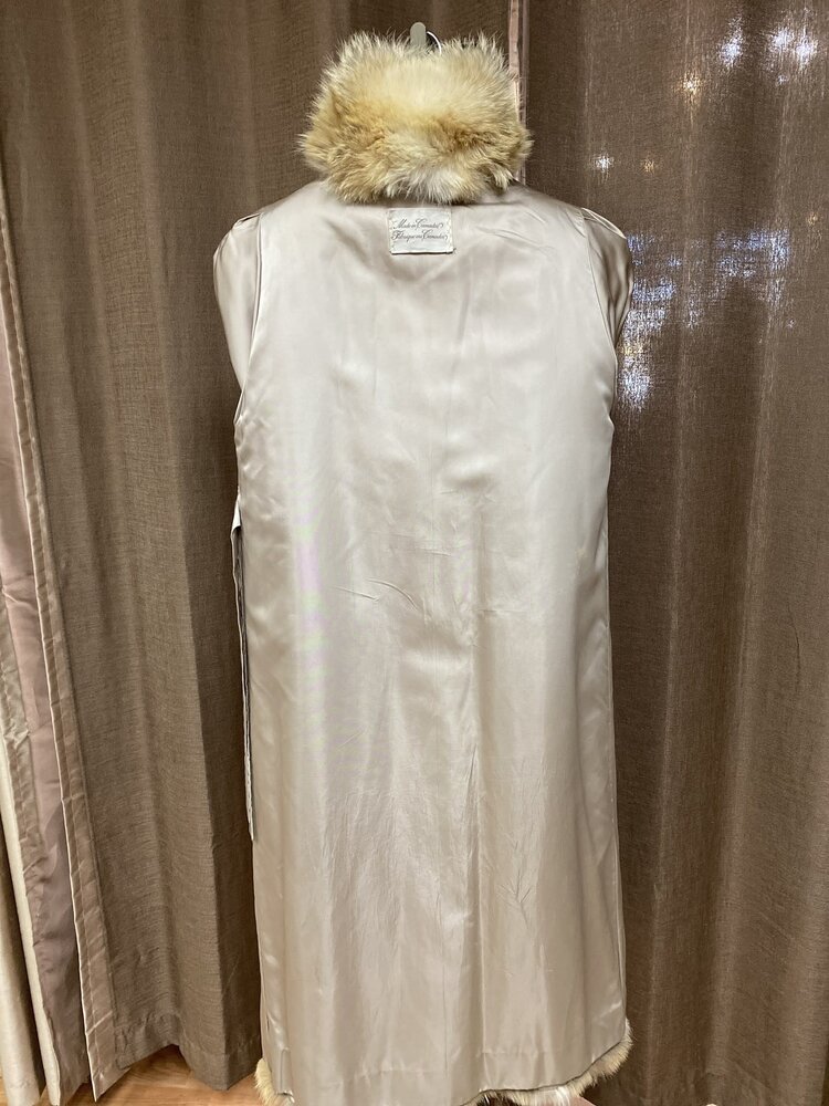 Canadian Coyote Coat, Size Large