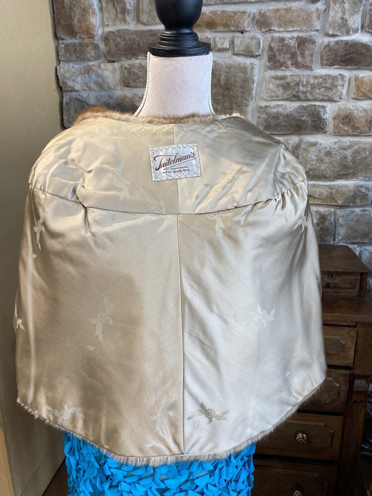 Taitelmans Autumn Haze Ranch Mink Stole, Size M