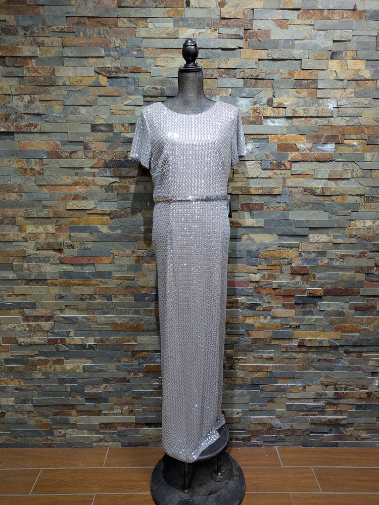 Adrianna Papell Silver Grey Sequin Gown with Sequin Belt Design, Size 18