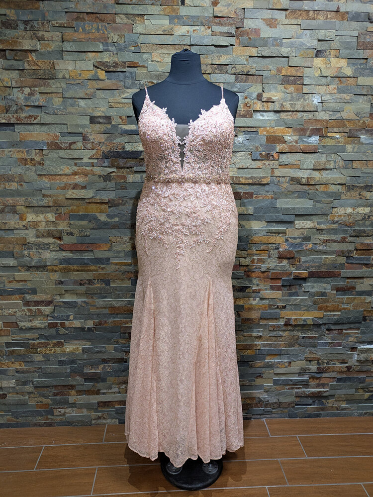 Mac Duggal Mac Duggal Peachy Sparkly Embroidered Gown, Size 16