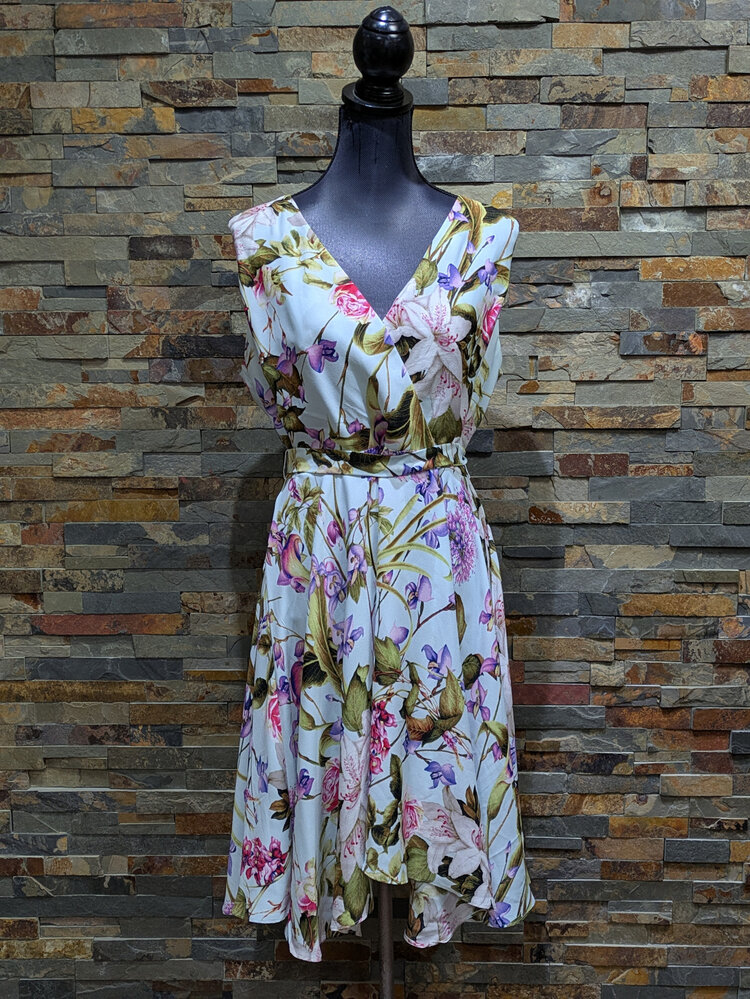 White Floral Fit & Flare Belted Dress, Size 16