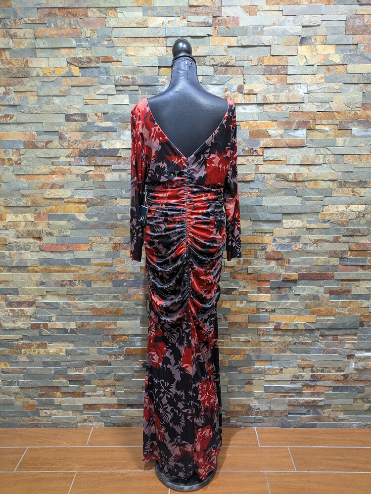 Adrianna Papell Black & Red Velvet Ruched Maxi Gown, Size 16W