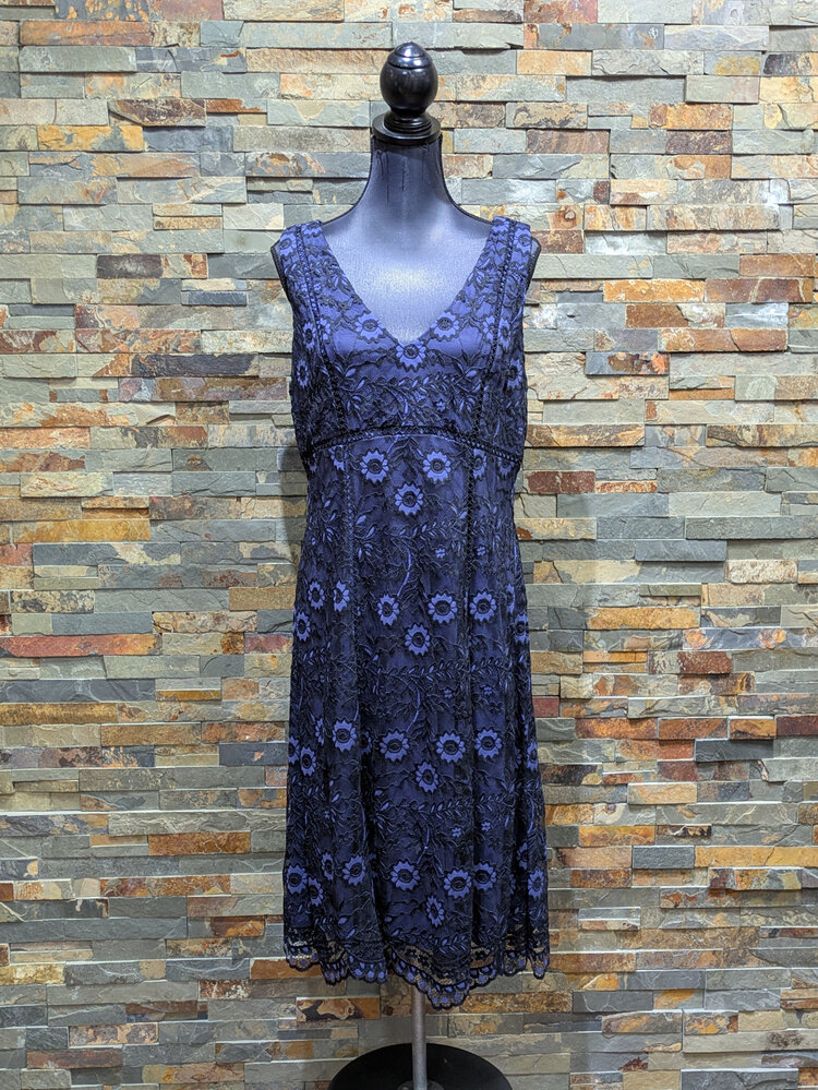 Adrianna Papell Purple w/ Black Floral Lace Dress, Size 14