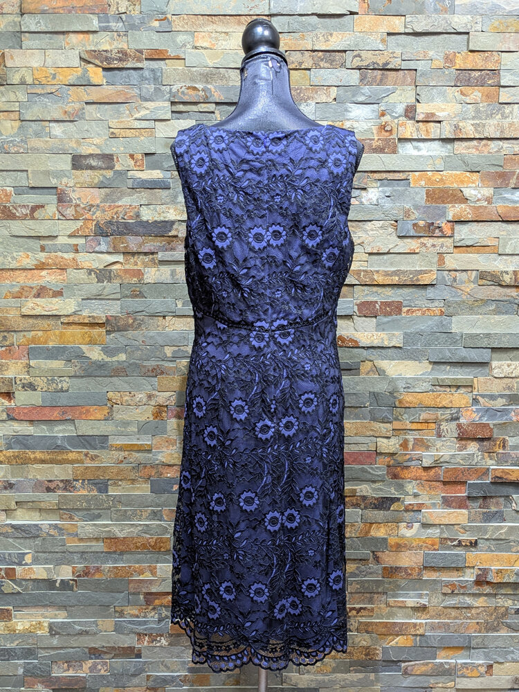 Adrianna Papell Purple w/ Black Floral Lace Dress, Size 14
