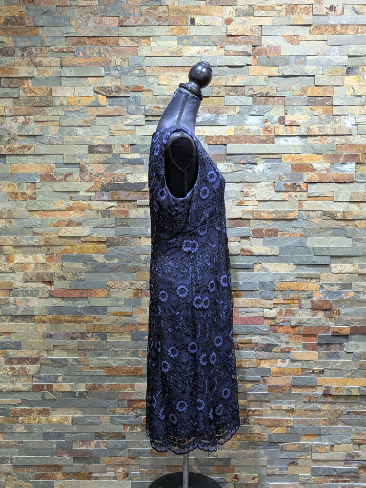 Adrianna Papell Purple w/ Black Floral Lace Dress, Size 14