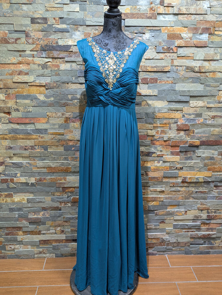 Decode 1.8 Teal Sheer Sleeve Bejeweled V-Neck Gown, Size 16