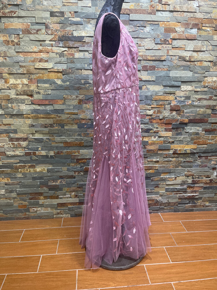 Ever Pretty Pink Rose V Neck Sequin Leaf Pattern Gown, Size 22