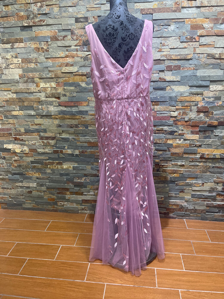 Ever Pretty Pink Rose V Neck Sequin Leaf Pattern Gown, Size 22