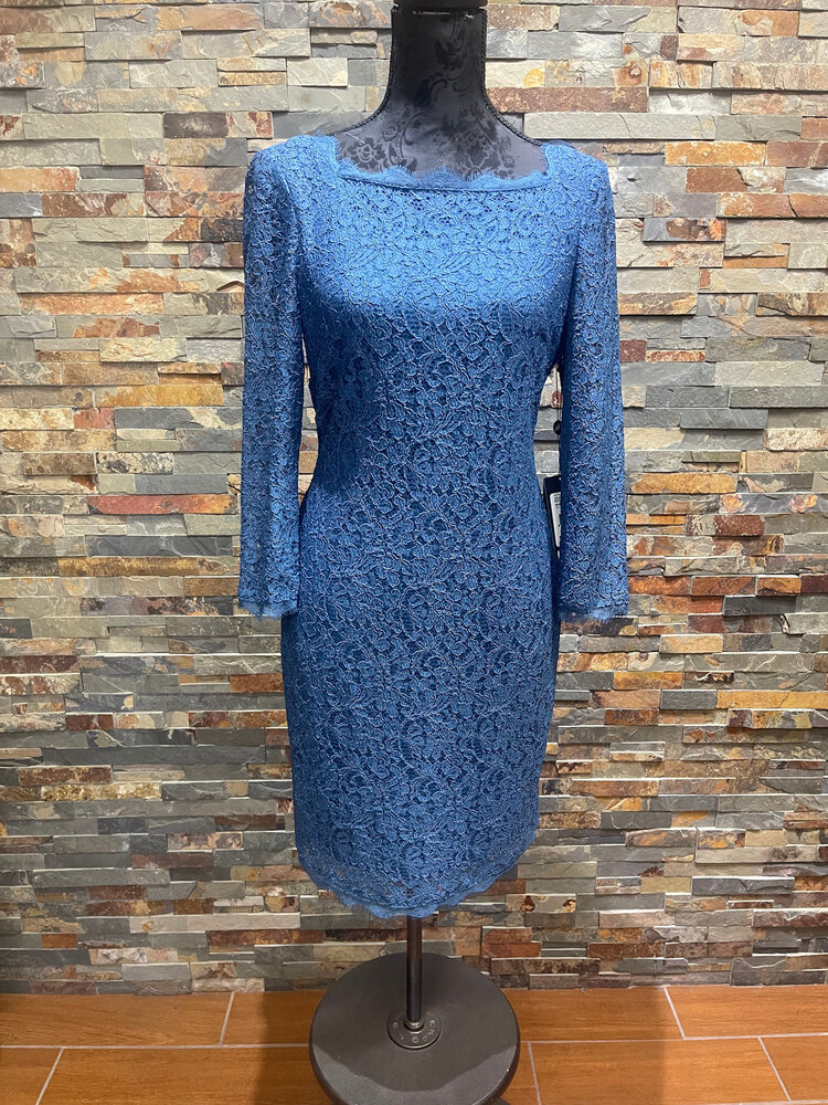 Adrianna Papell Stone Blue Long Sleeve Lace Dress, Size 6