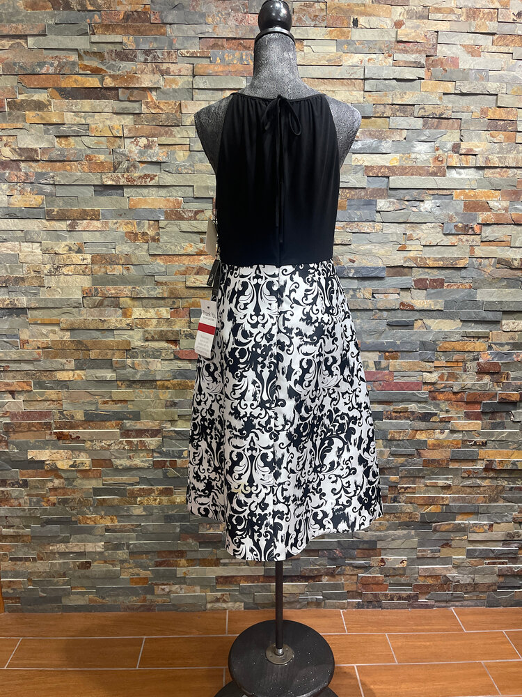 Adrianna Papell Black Jersey Knit Top with Black & White Print Skirt Dress, Size 10