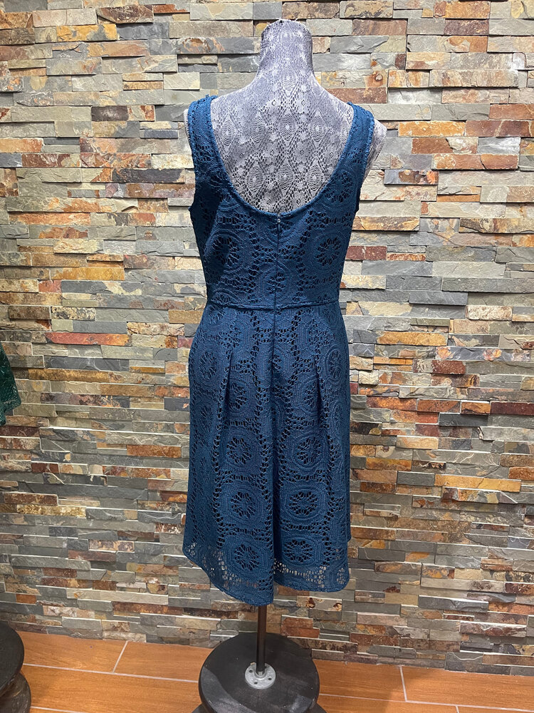 Adrianna Papell Dark Teal Lace Overlay Dress with Pockets, Size 10