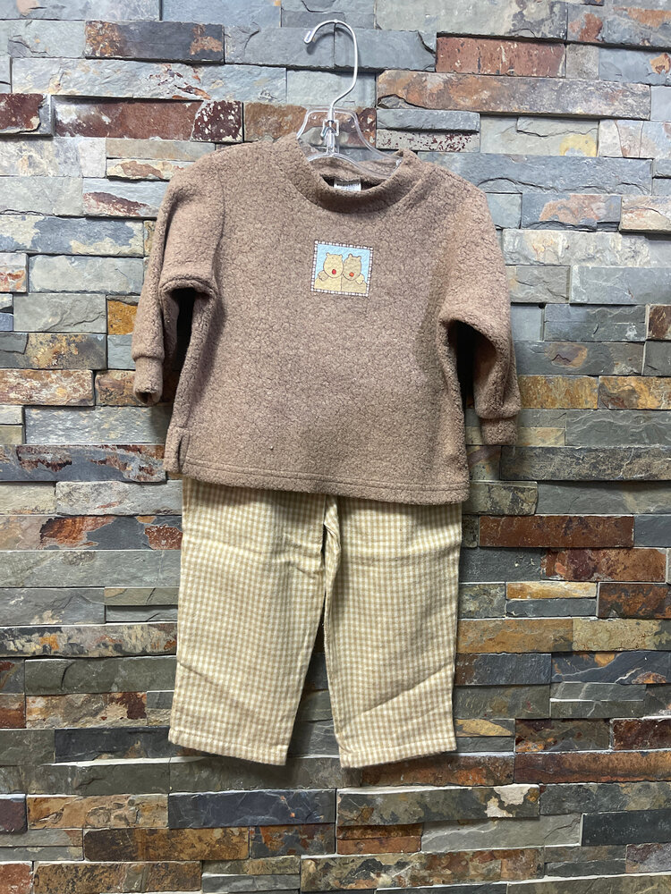 Caramel Bear Top with Checkered Flannel Pants, Size 18M