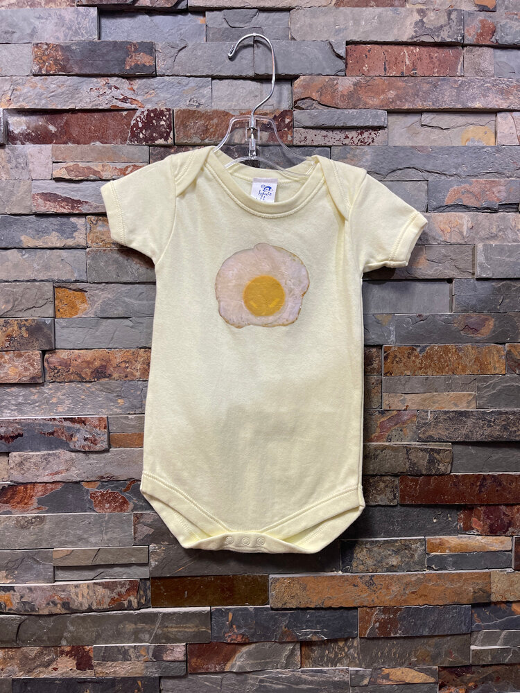 Yellow Onesie with Egg and Bacon, Size 12M
