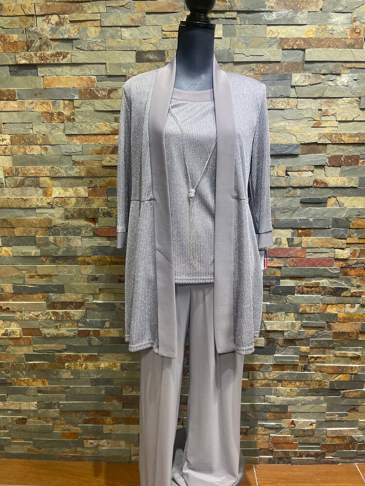 R & M Richards Silver Shimmer Jacket, Attached Top & Necklace w/Pants, Size 8