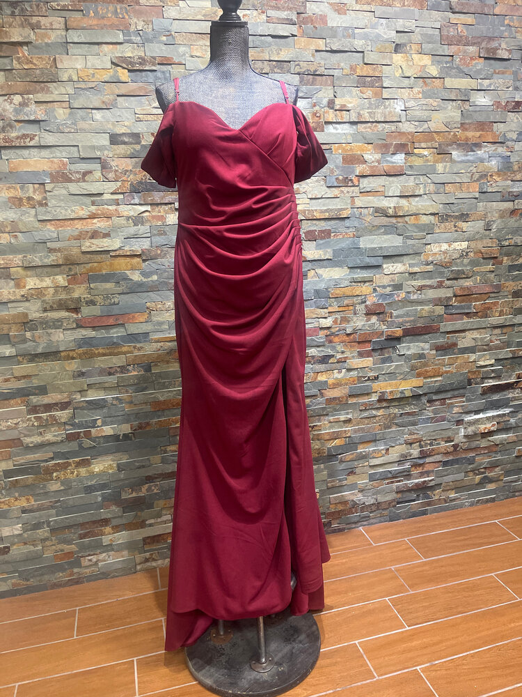 Burgundy Cold Shoulder Ruched Gown with Lace-up Back, Size 3XL
