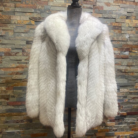 Saga Fox Blue Fox Stroller with Feathered Herringbone Pattern, Size M