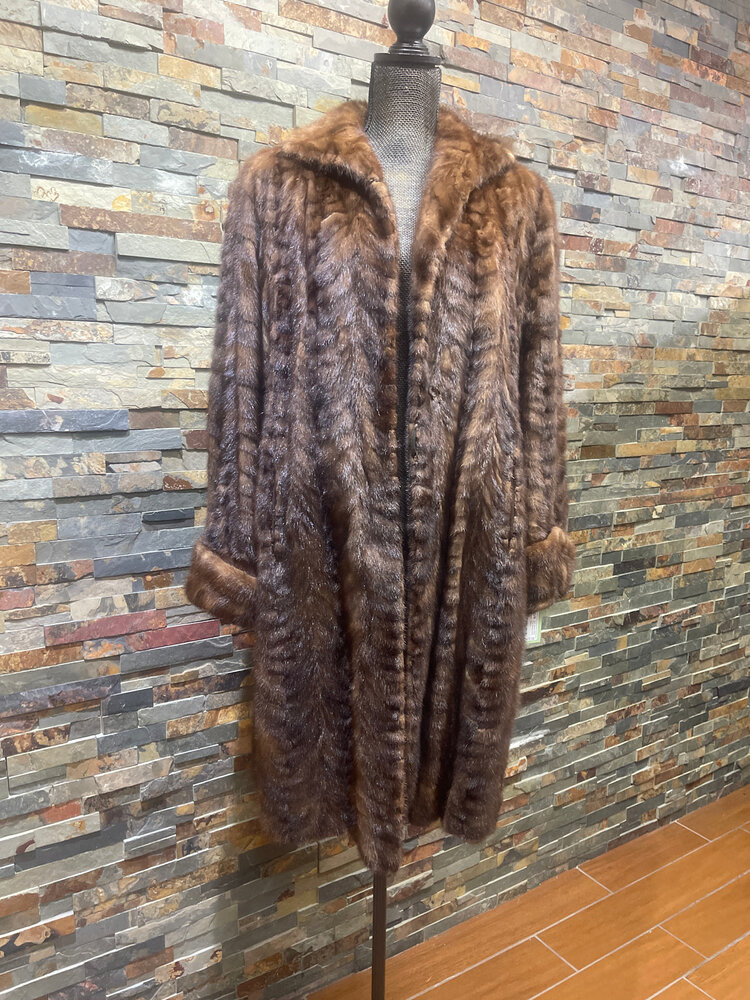 Dark Ranch Mink Paw Swing Coat, Size L
