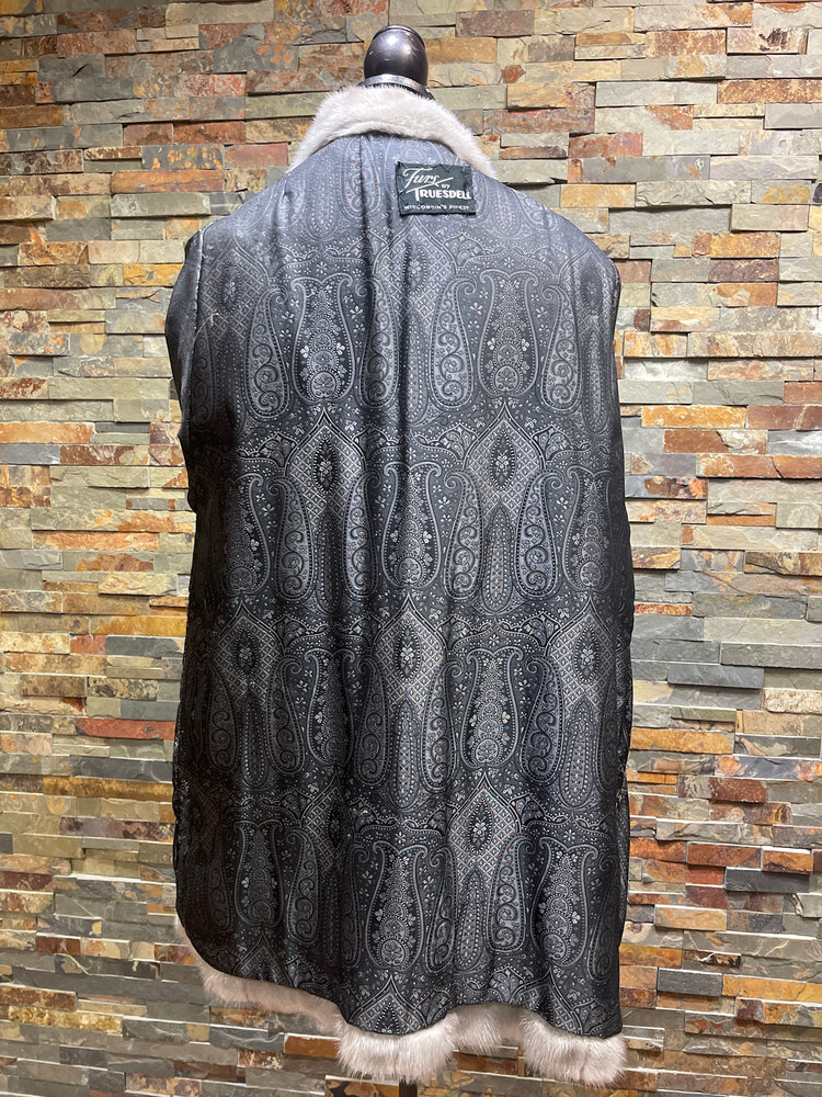 Furs By Truesdell Cerulean (Gray) Mink Stroller, Size XL