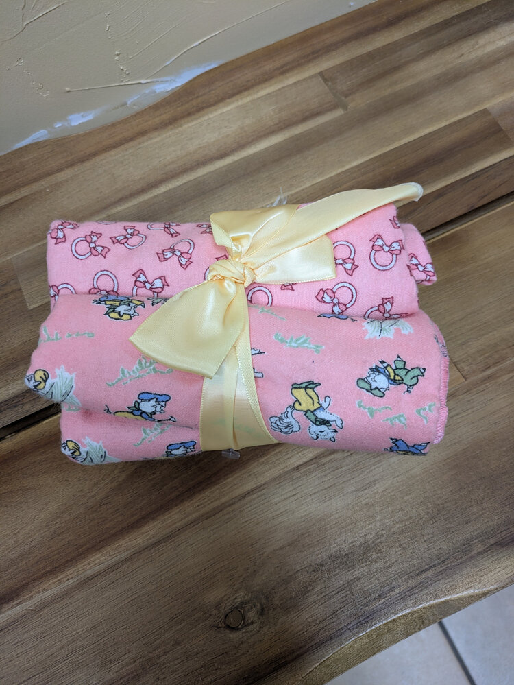 2 Piece Set of Flannel Printed Blankets/Burp Clothes