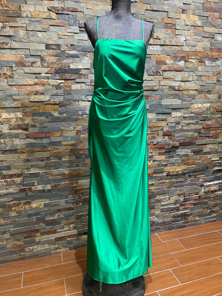 Aspeed Kelly Green Spaghetti Strapped Ruched Gown, Size XL