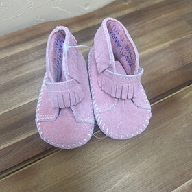 Pink Suede Minnetonka Infant Booties, Size 2