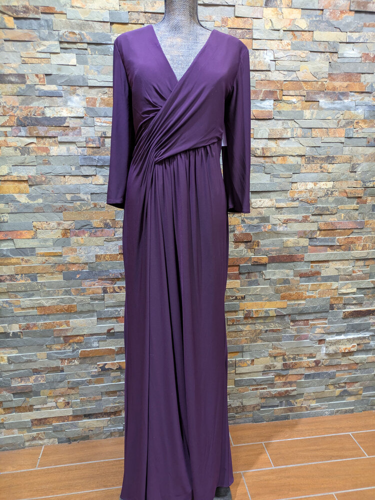 Purple 3/4 Sleeve Ruched V-Neck Gown, Size 4XL