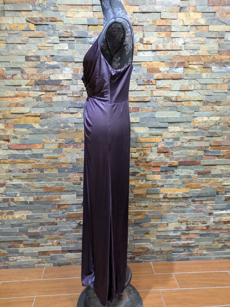 Adrianna Papell Aubergine Stretchy Ruched Spaghetti Strap Gown, Size 16