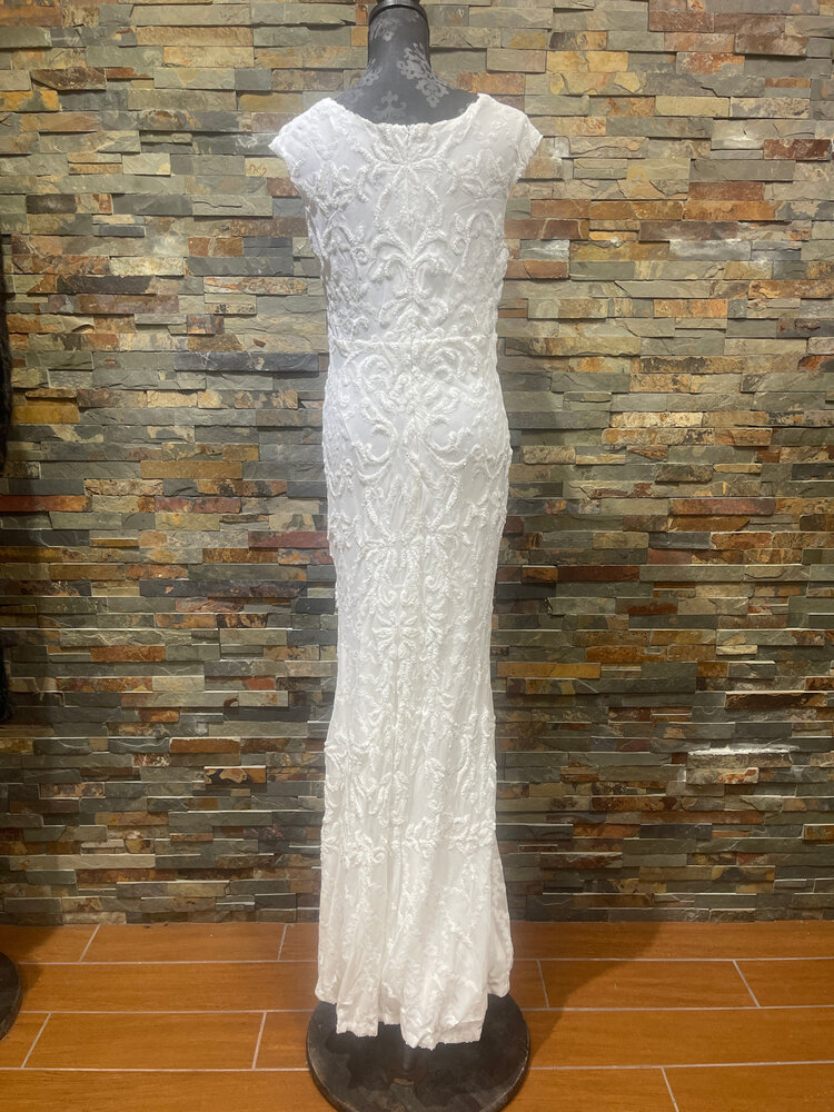 White Sequined Designed Cap Sleeve With Front Slit Size XL