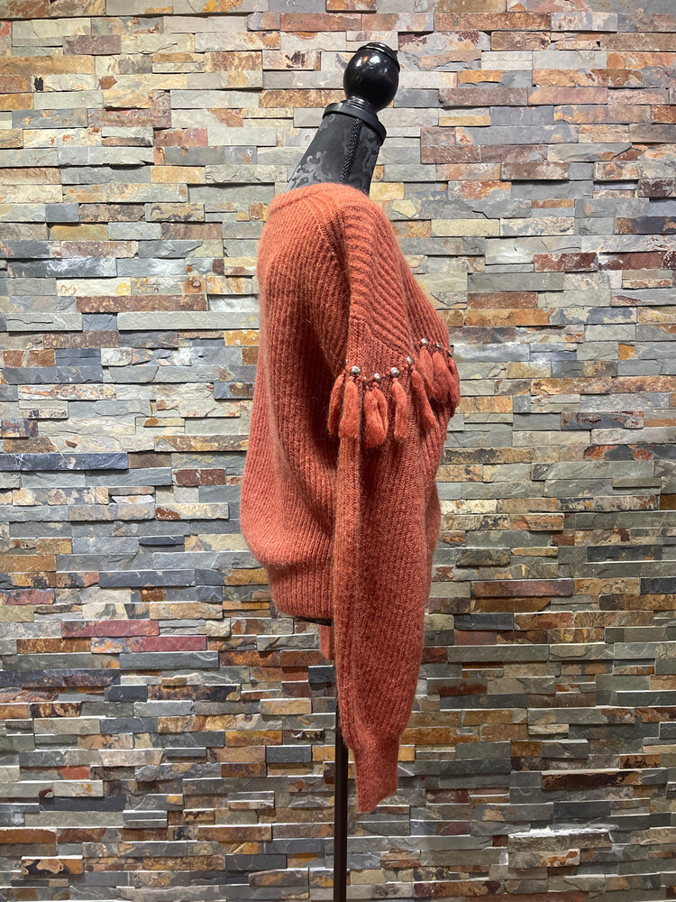 Cognac Dallas Knit Long Sleeved Sweater Size M