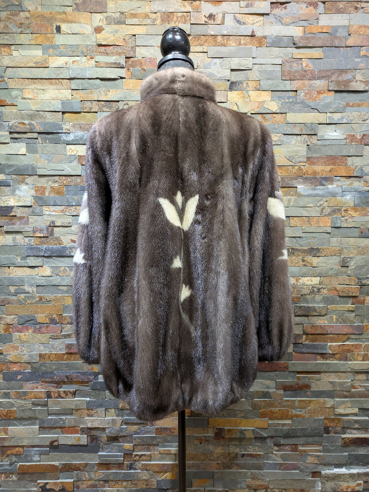 Truesdell Blue Iris Sapphire Tulip Pattern Mink, Size M