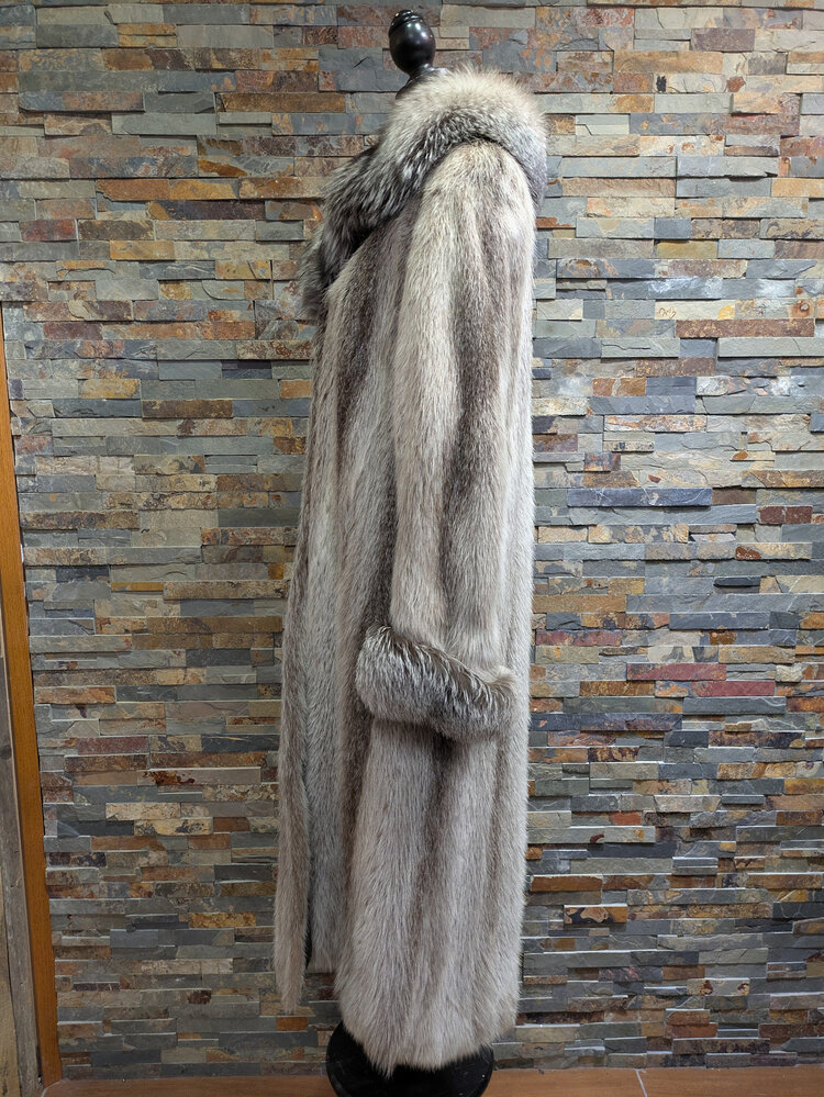 Silver Nutria Full Length Coat with Blue Indigo Frost Fox Fur Collar and Cuffs Size L