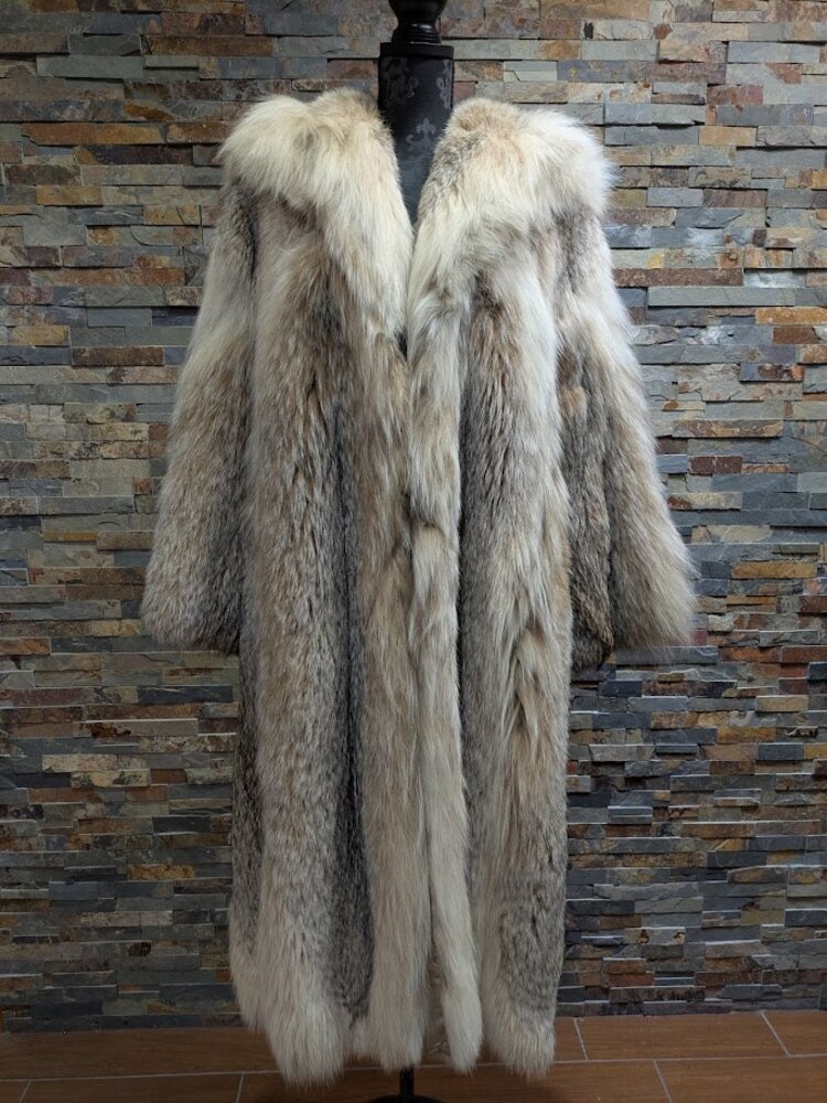 Full Length Canadian Lynx Coat with Shawl Collar, Sz M