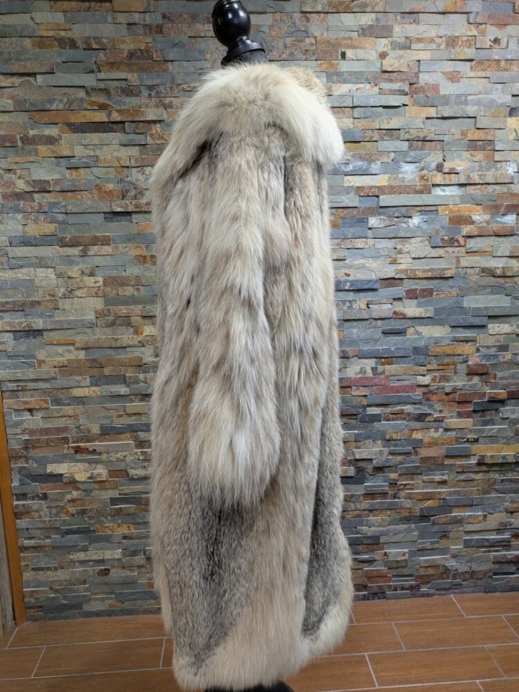Full Length Canadian Lynx Coat with Shawl Collar, Sz M