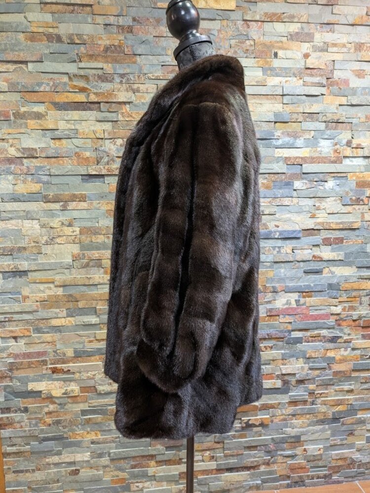 Furs By Truesdell Dark Ranch Mink Female Pelt Fur Coat with Diagonal Sleeves, Size  M